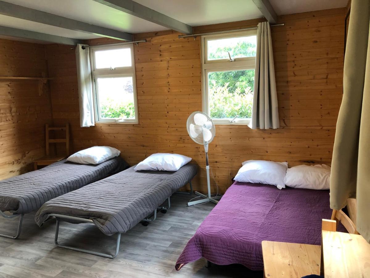 Bungalow "Les Randonneurs" Lacapelle-Marival Eksteriør bilde
